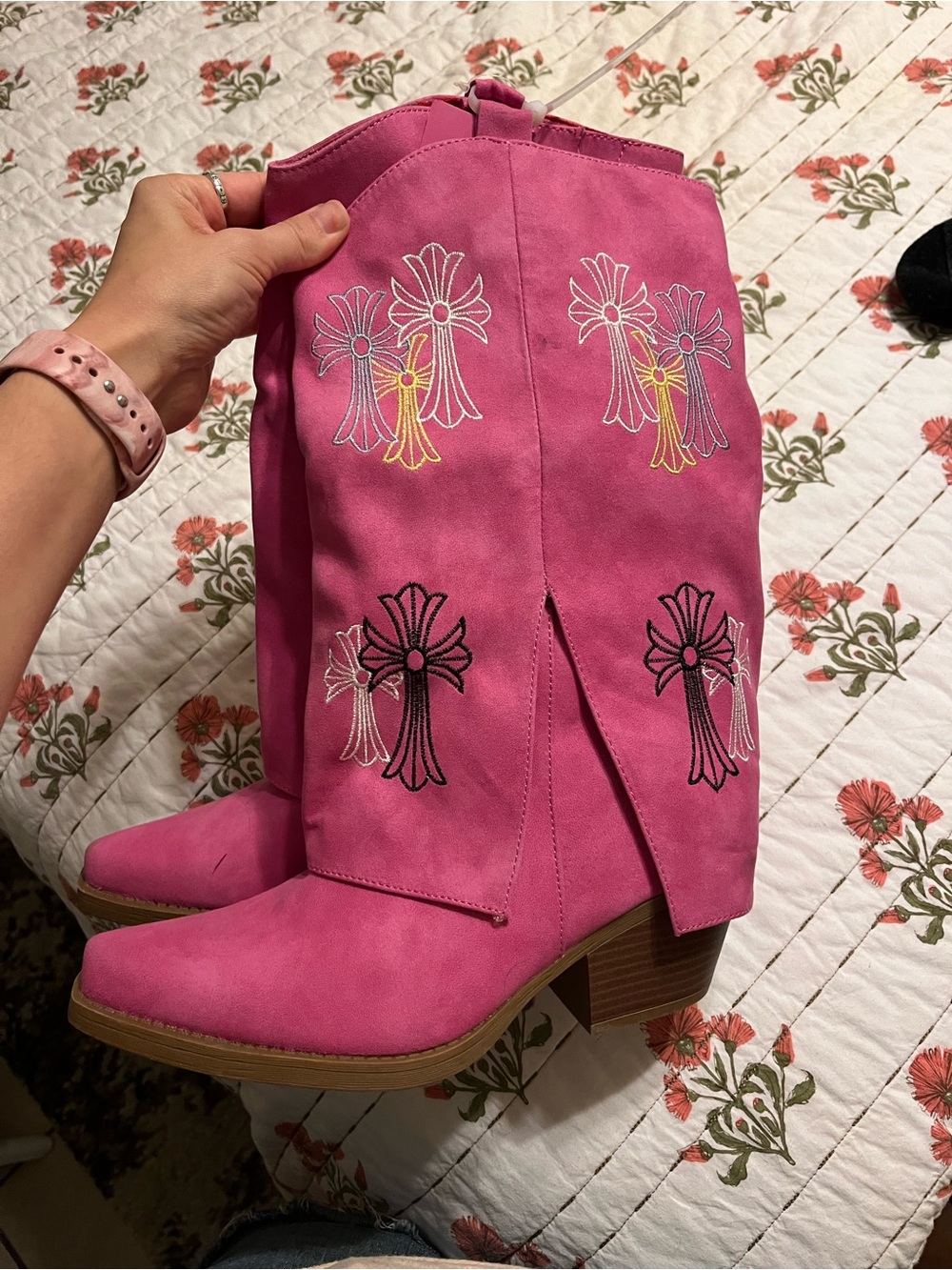 Women’s Pink Embroidered Suede Western Boots size 10